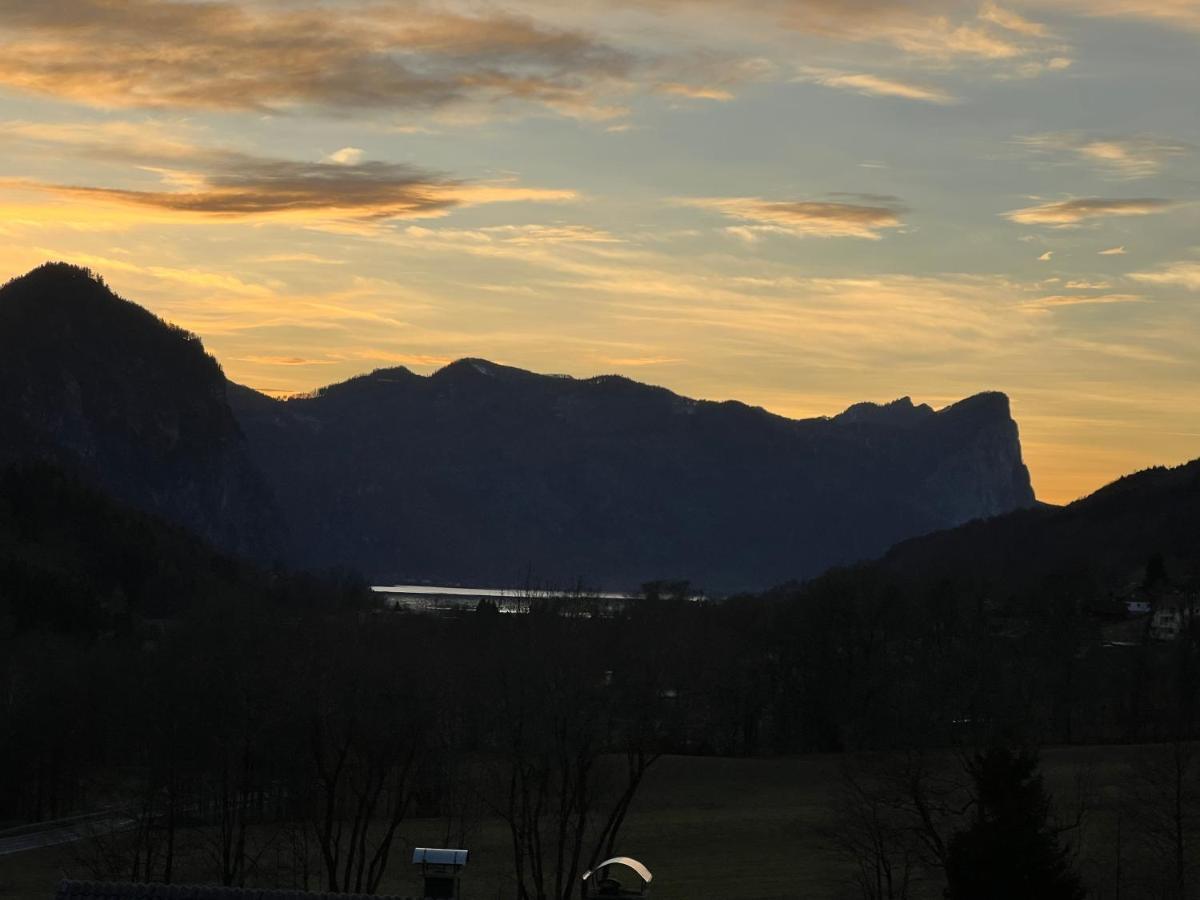 Gemütliche Landhausvilla mit Kamin und Kachelofen Unterach am Attersee Exterior foto