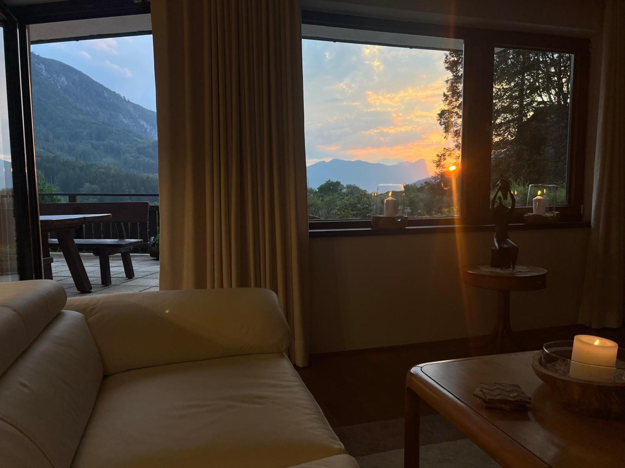 Gemütliche Landhausvilla mit Kamin und Kachelofen Unterach am Attersee Exterior foto